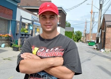 Jesse Sebastiani owns a staggering net worth of $1 million.